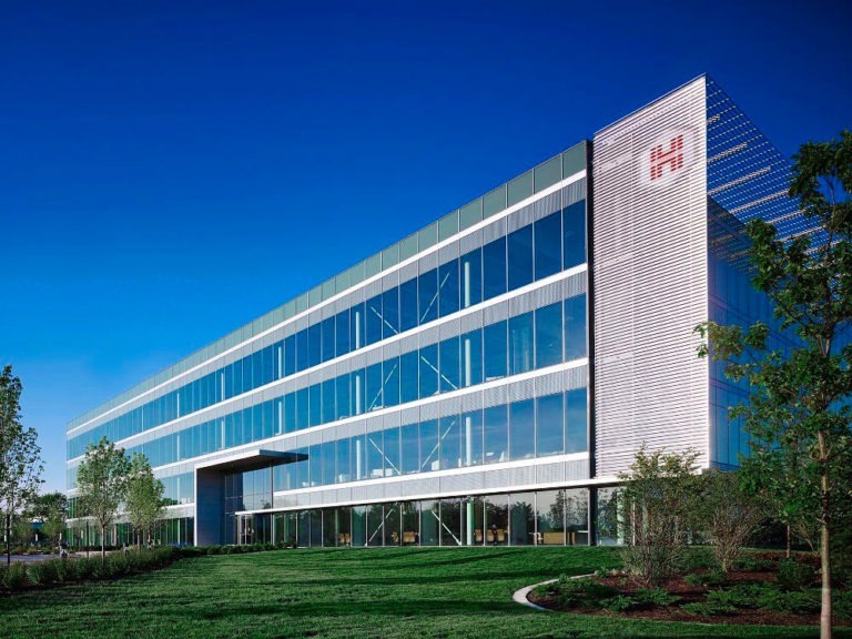 位于伊利诺斯州橡树溪的Hub集团总部大楼