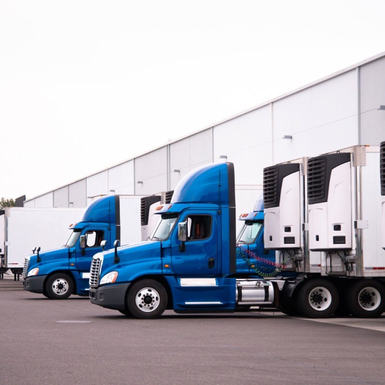 蓝色温度控制的经纪卡车