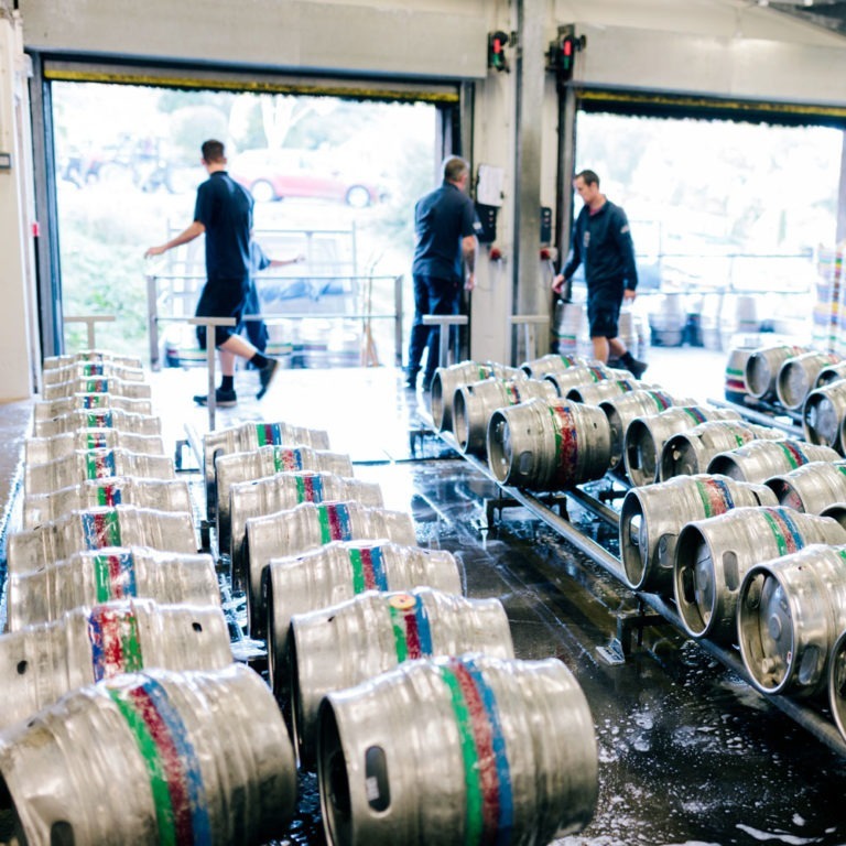 用于白酒物流的啤酒桶库存